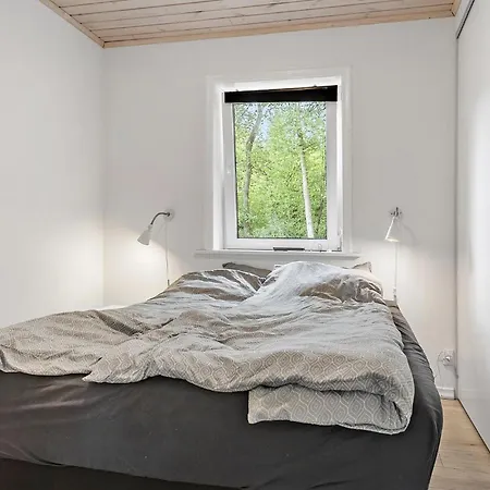 3 Bedroom Cozy In *