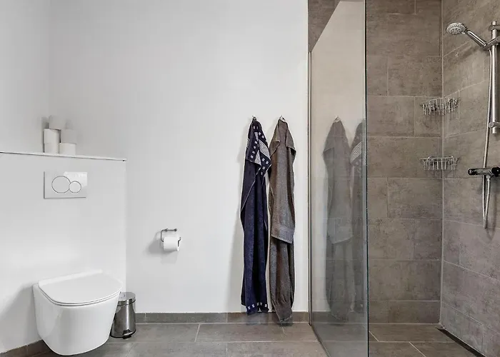 Prázdninový dům 3 Bedroom Cozy In *